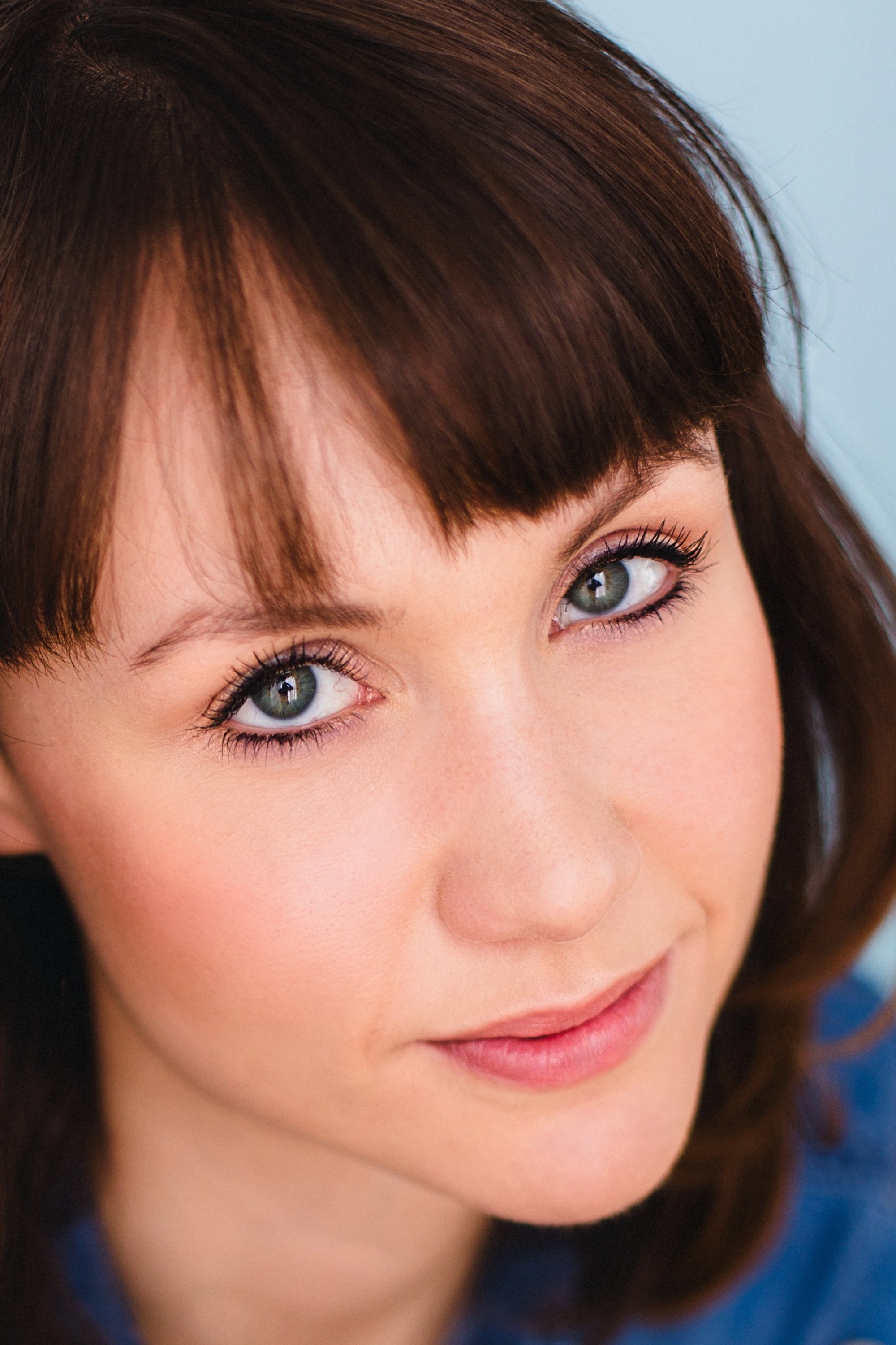 Sasha Barry as Laurie in Man Running