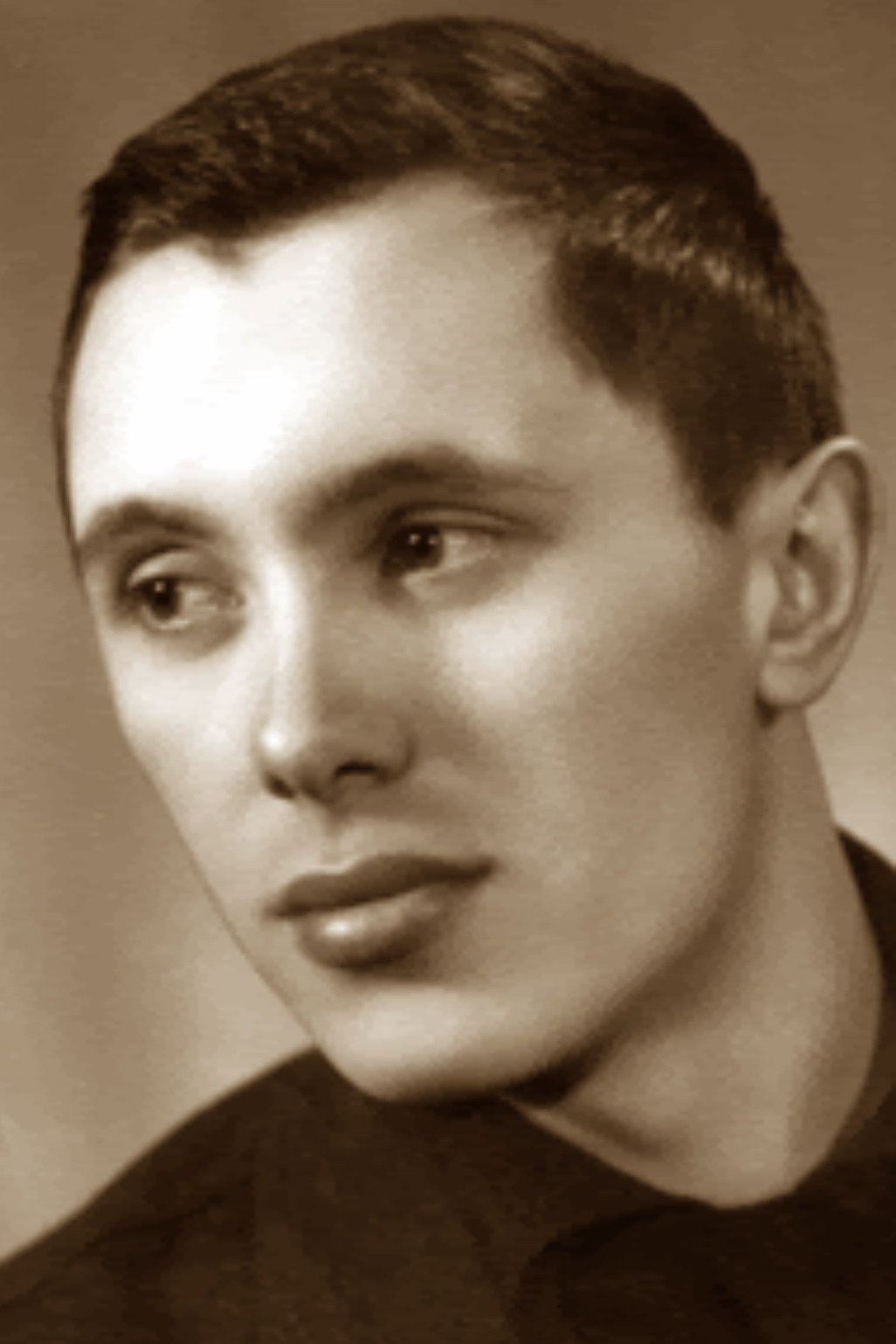 Герман Качин as Василий in The Return of the Prodigal Parrot