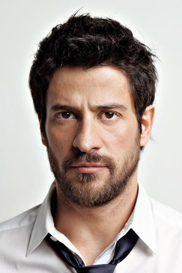 Αλέξης Γεωργούλης as Sotiris Mpezentakos in You are my other half