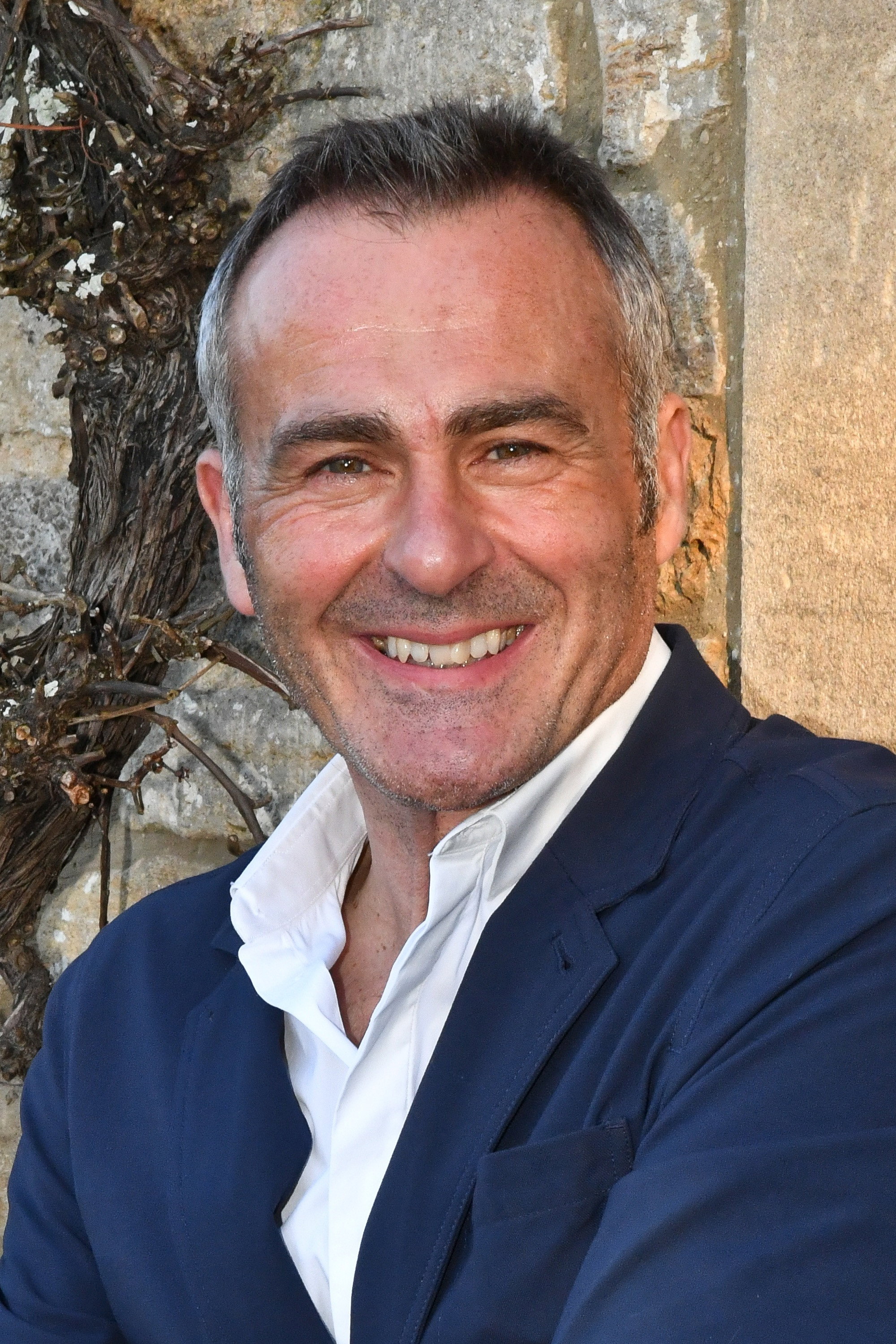 Paul Martin as Himself - Presenter in Flog It!