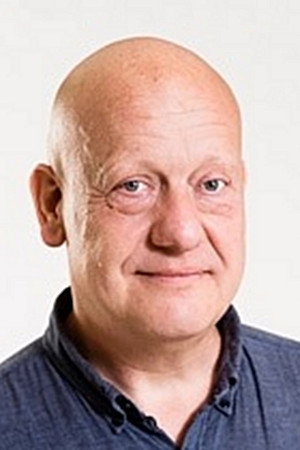 Trond Høvik as Bent in You Really Got Me