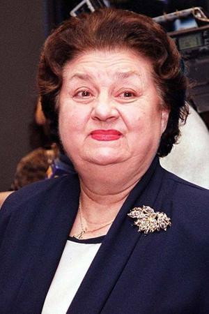 Tamara Buciuceanu-Botez as Coca in Everybody in Our Family