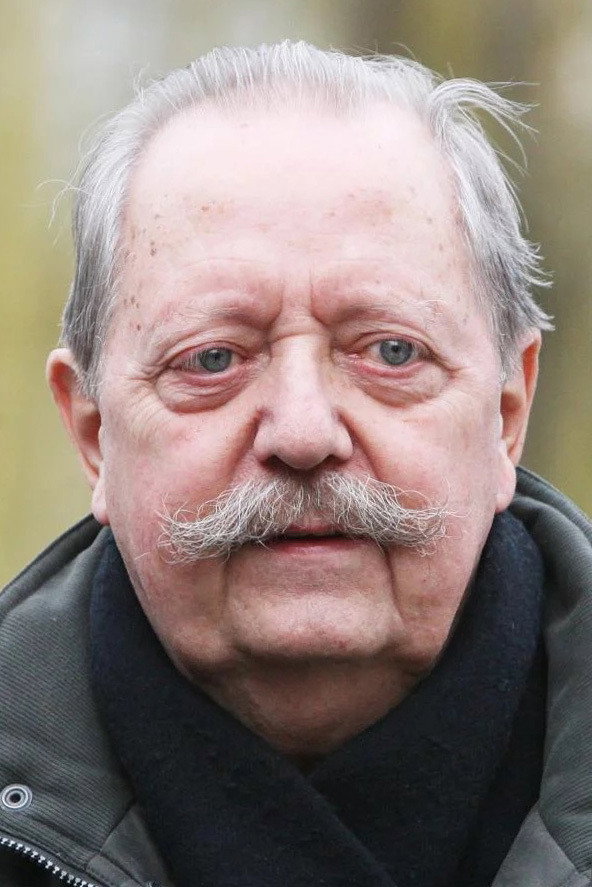 Josef Kubíček as Yokel in Prince Bajaja