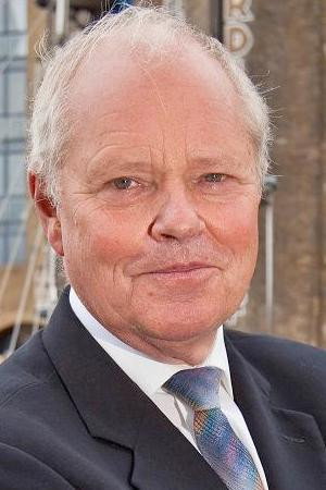 David Jessel as Presenter in Out of Court