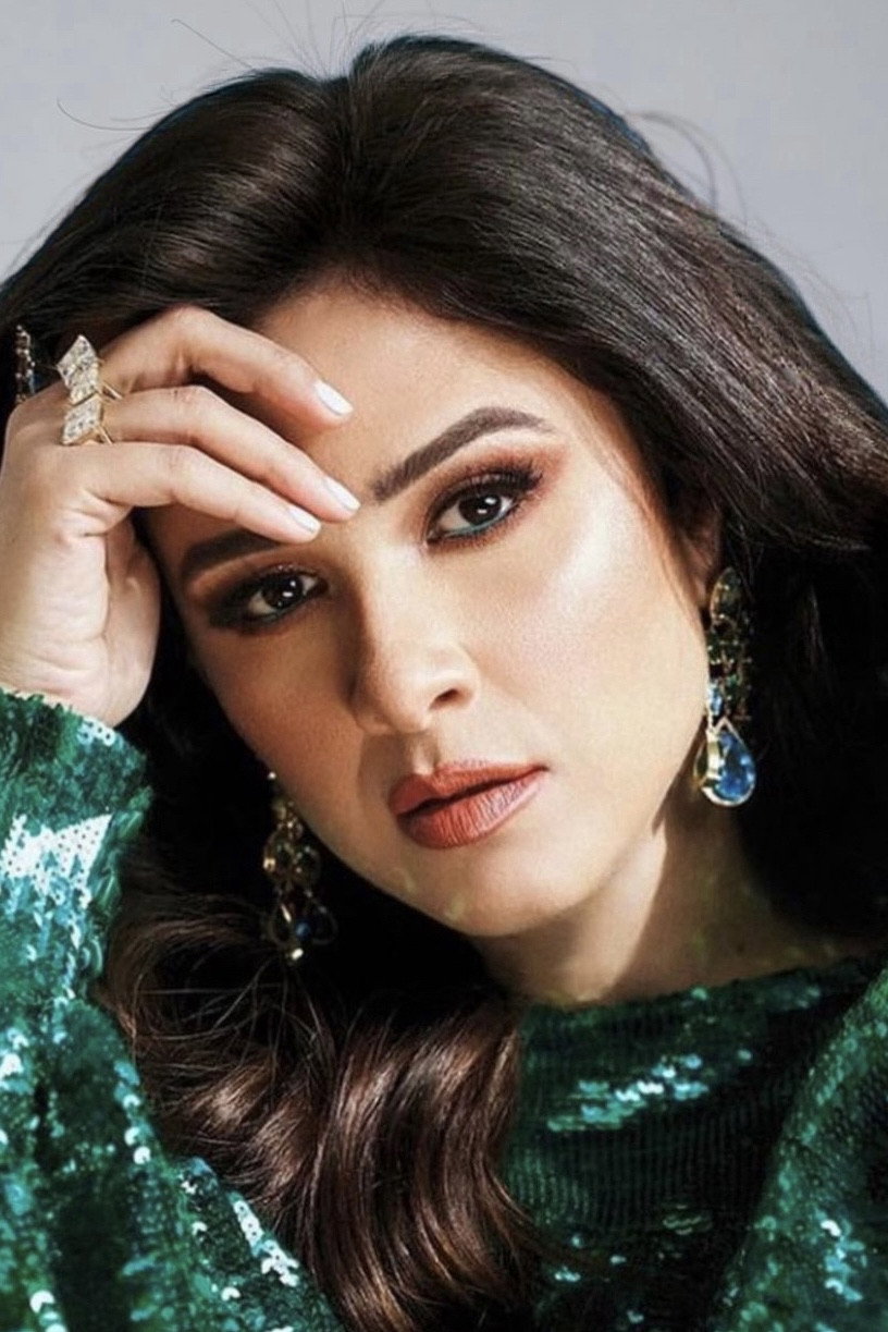 ياسمين عبدالعزيز as جليلة رسلان in And We Forget What Was