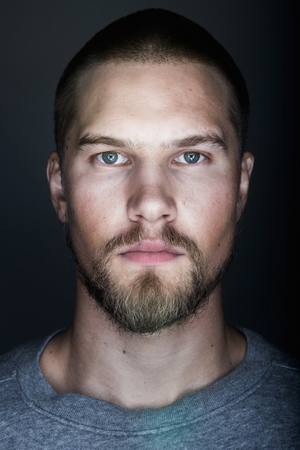 Mads Sjøgård Pettersen as Stein in Home for Christmas