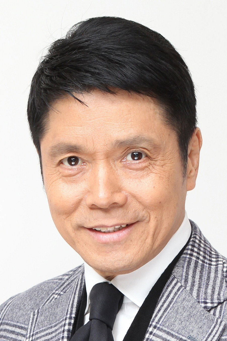 Ryuta Mine as Hirao Ippei in Seibu Keisatsu