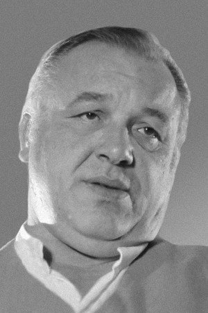 Arnim Mühlstädt as Militz in Feuer unter Deck