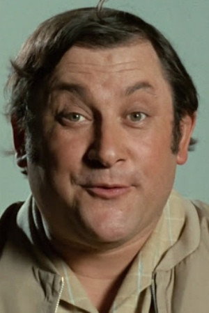 Yves Elliot as Gorille in Spiff and Hercules