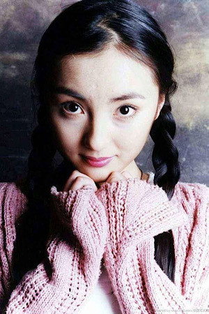 Ke Shi as 百灵 in Mission of the Warriors