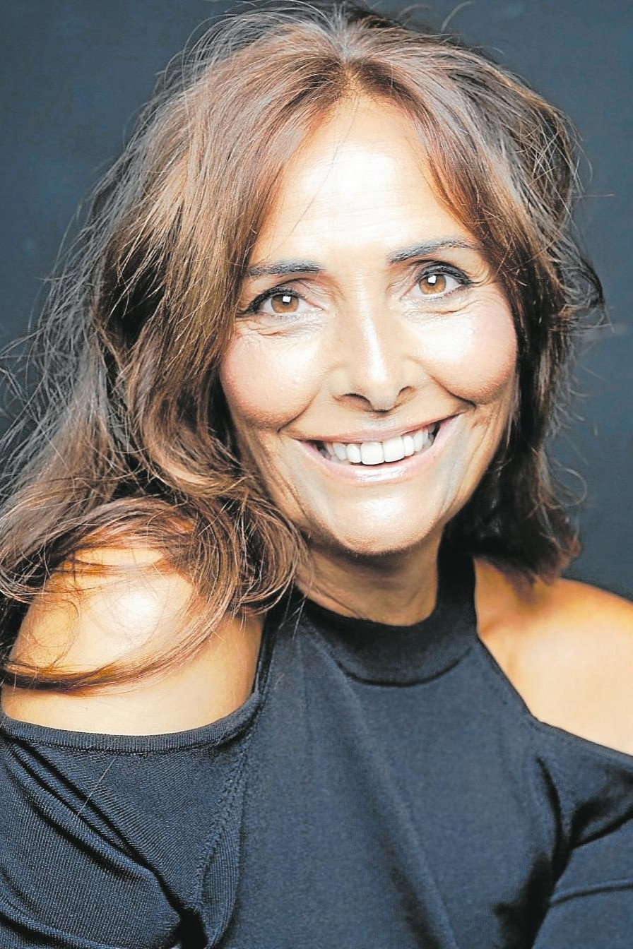 Mònica Pérez as Vicky in Escape Room: La pel·lícula