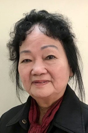 Thanh Trầm as Mrs. Đoan in Dumb Luck