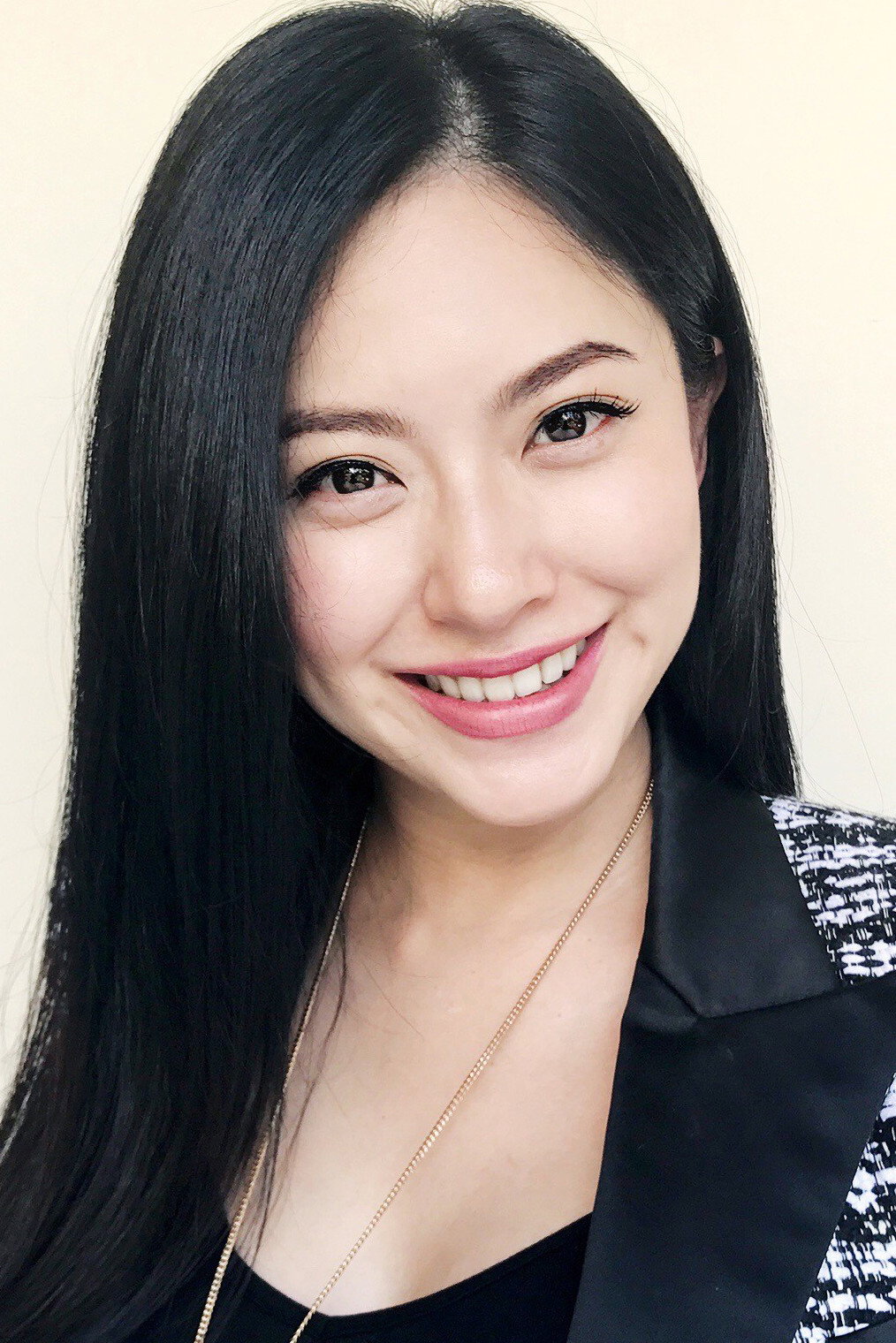 Race Wong as Jiney in 死亡写真