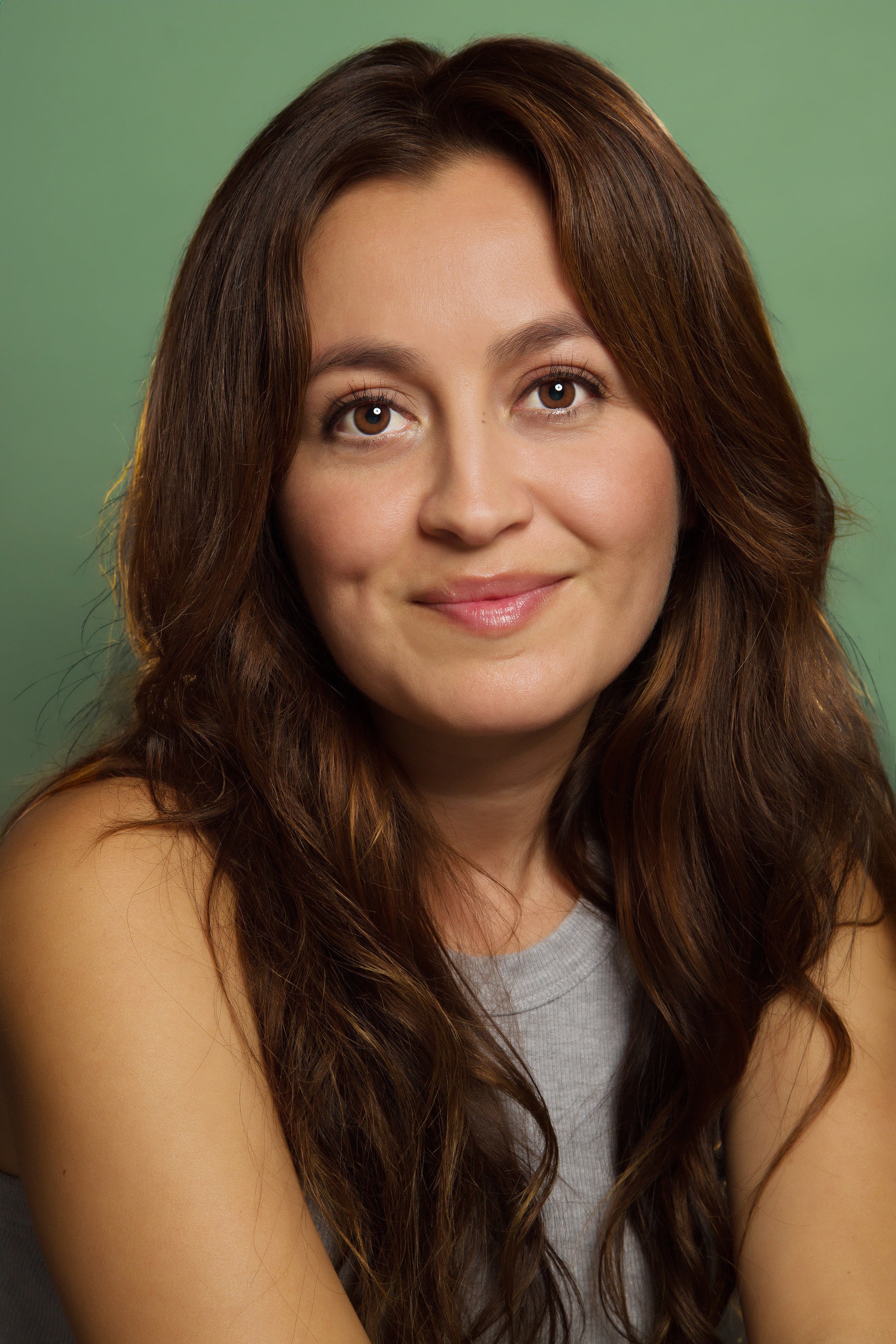 Felisha Michelle Cacho as Dez in Knock Knock Room