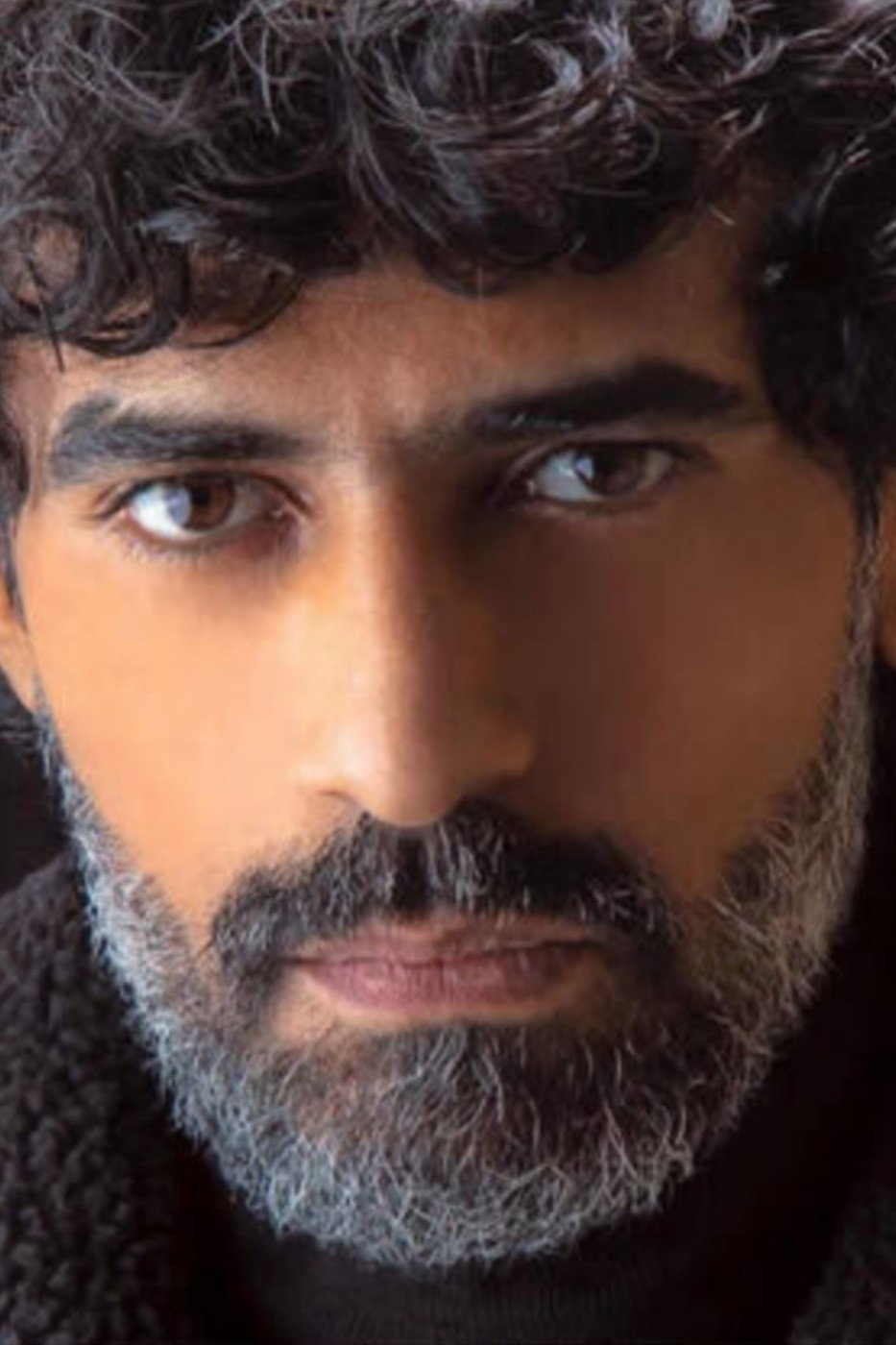 محمد علاء as Ziad in Ana Shahira ... Ana Al-Kha'in