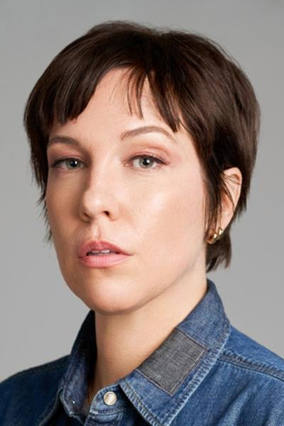 Rebecca Henderson as Tess in The Good House