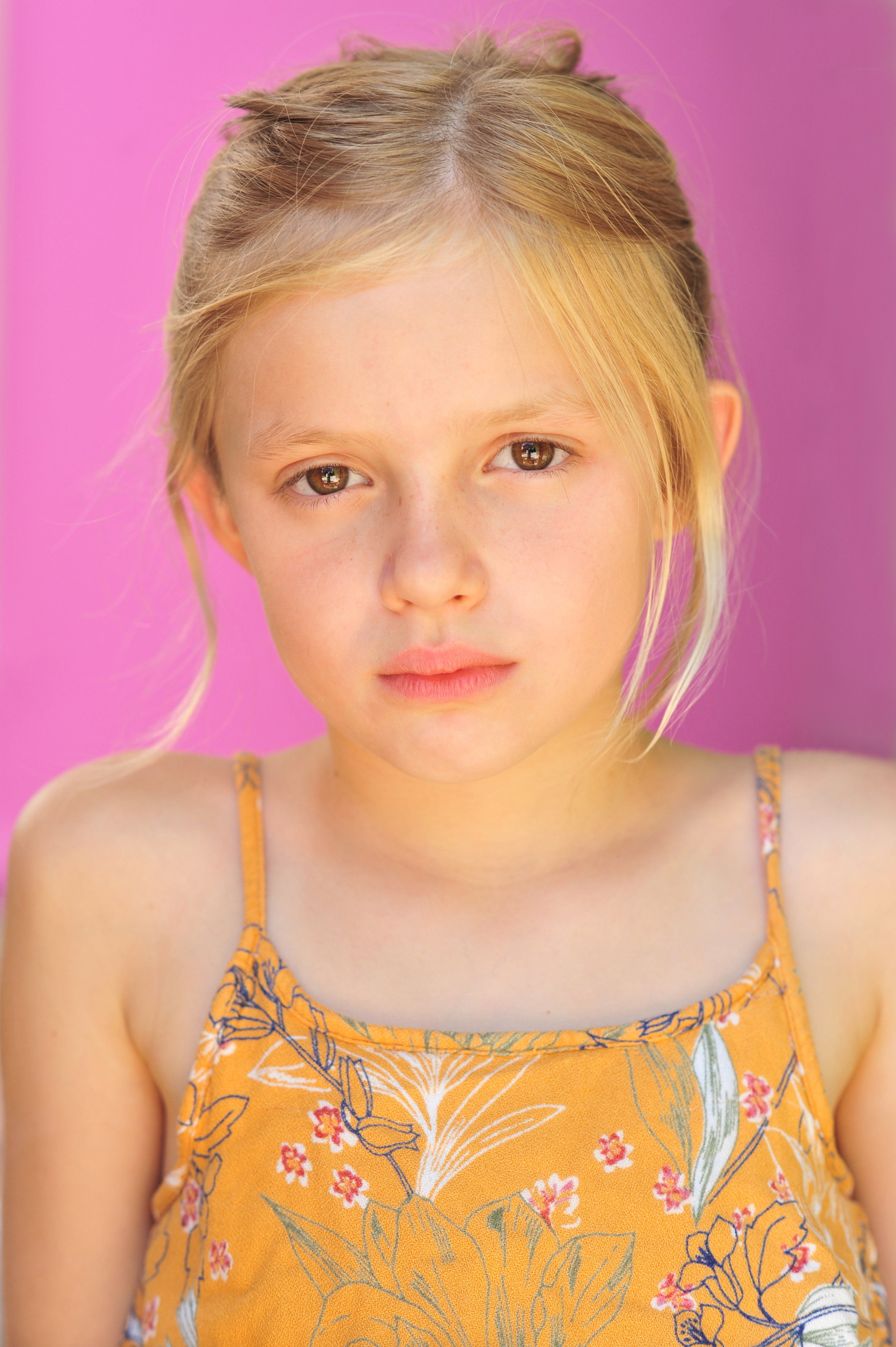 Avery Tiiu Essex as Ella in You Should Have Left