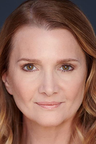 Melissa Wiehl as Vanessa in Amber and Grace
