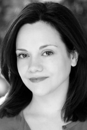 Tania Emery as Laura Ashwood in Brothers of the Head