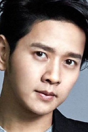 ศักดิ์สิทธิ์ เวชสุภาพร as 'Pete' Worapat in Awaiting Bride