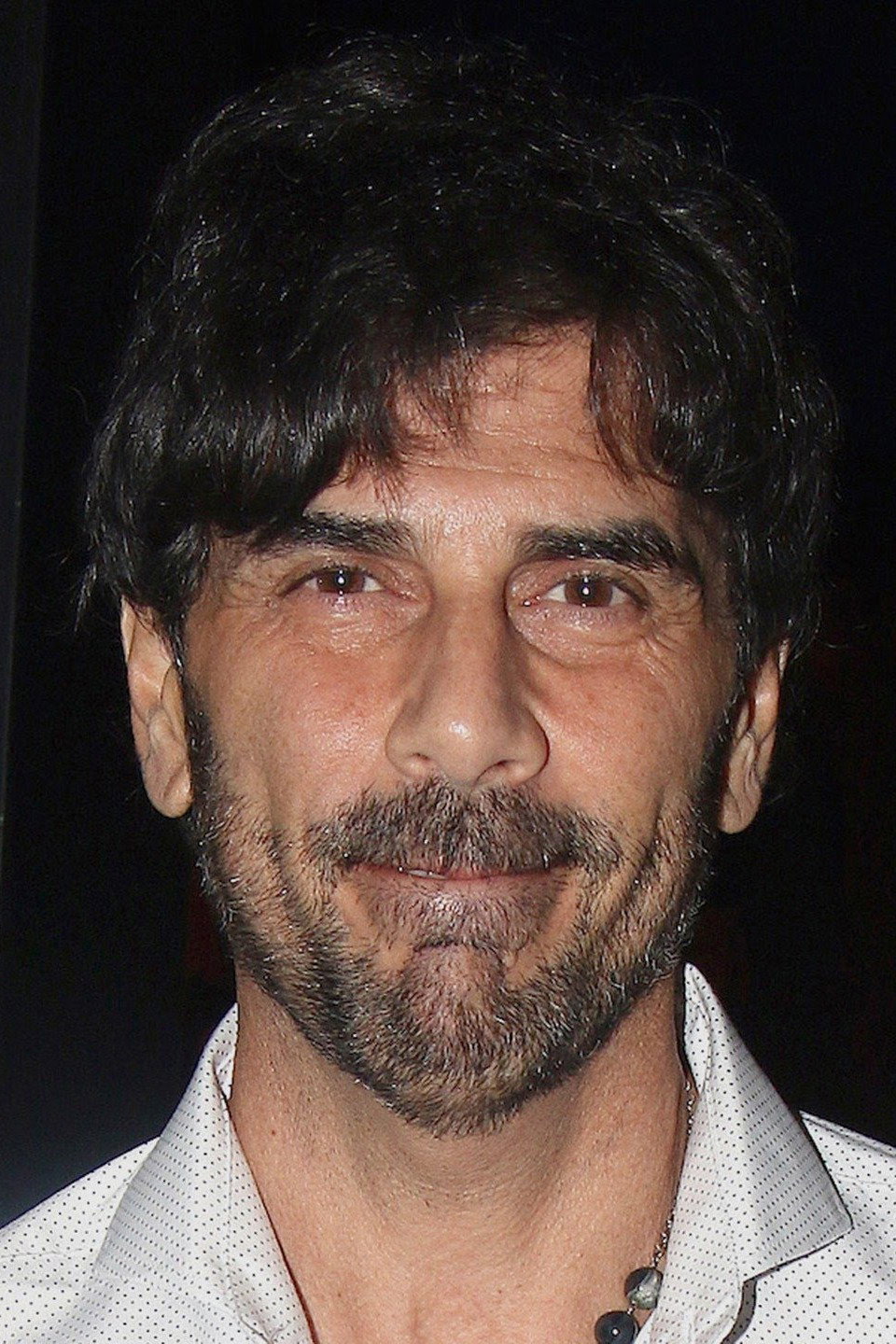 Juan Darthés as Miguel "Josemi" Heredia in Soy gitano