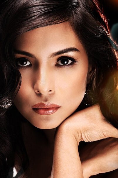 Chin Chin Gutierrez as Gilda Cuevas in Redeem Her Honor