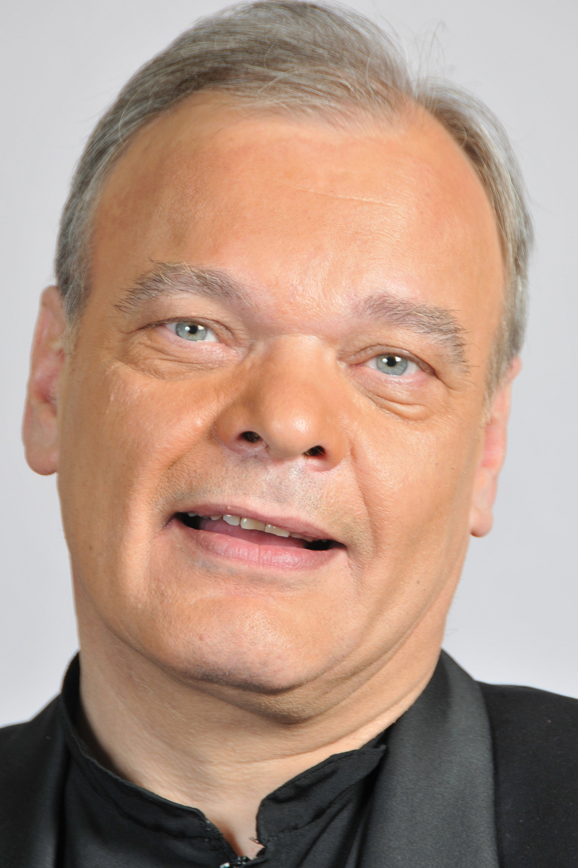 Gaëtan Bloom as Byloke in Les Galapiats