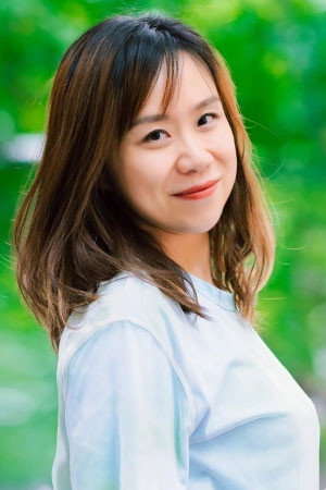 徐慧 as Lilian York (voice) in The Fated Magical Princess: Who Made Me a Princess