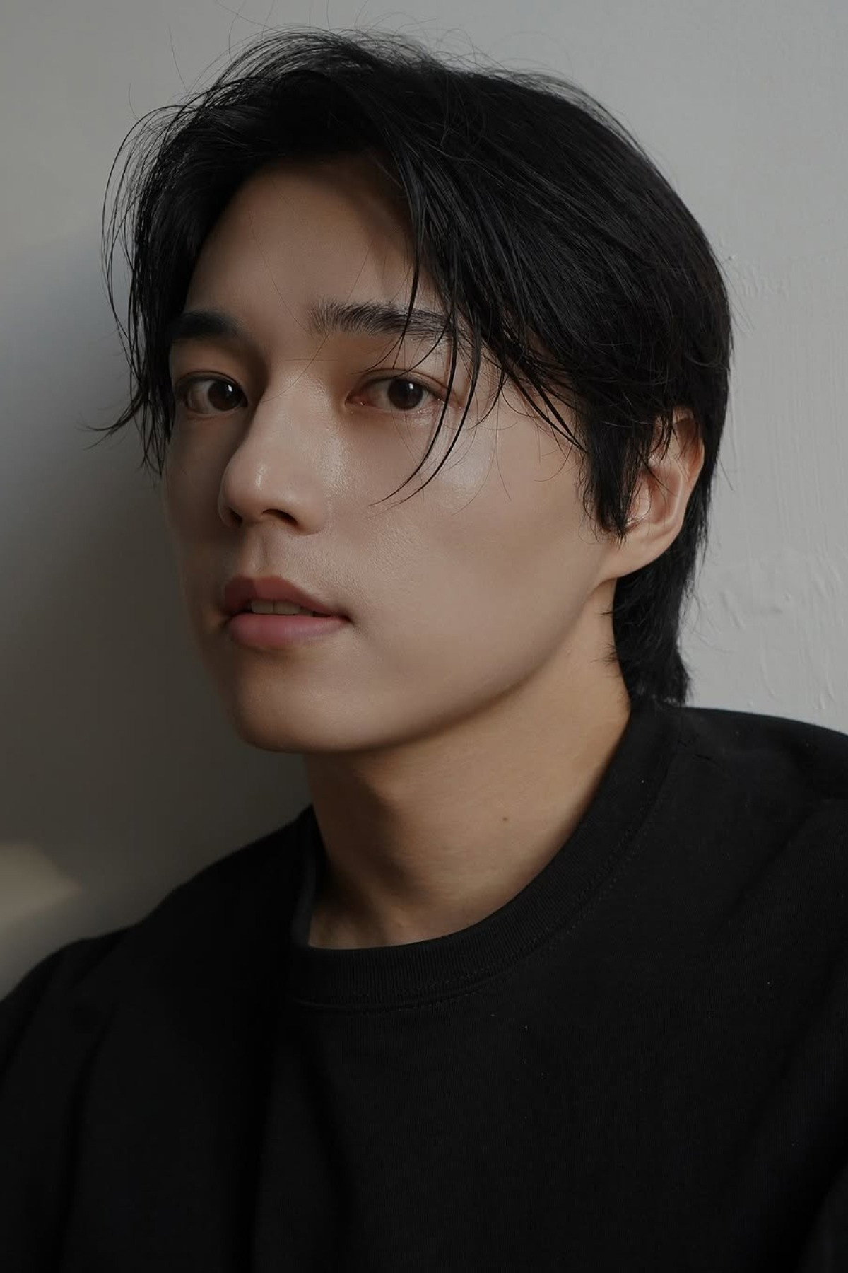 Ji Yoon-jae as Oh Jin-wook in Mother's Choice