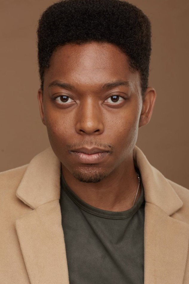 Teon Kelley as Q in Bitch Ass