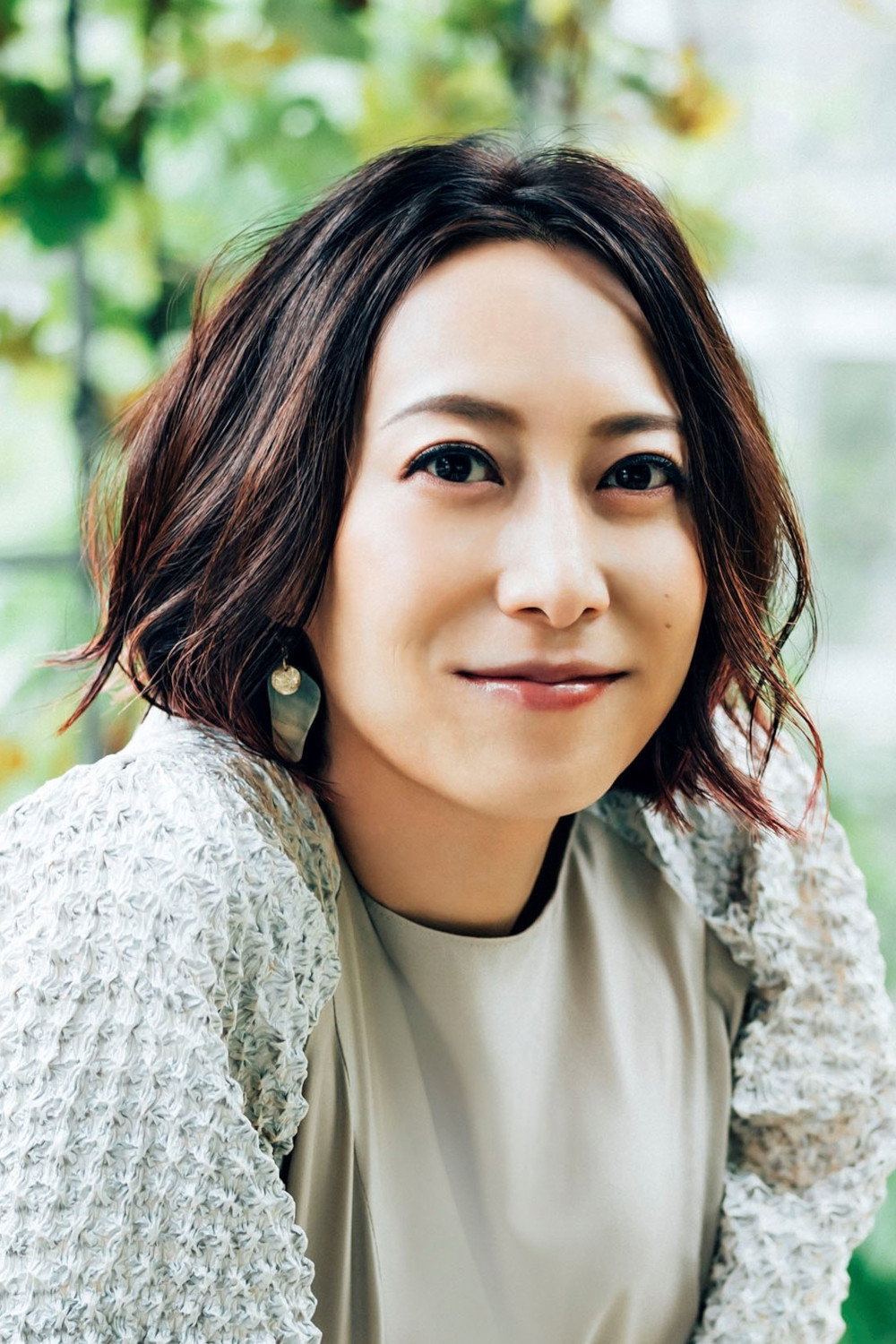 一青窈 as Yoko Inoue in Café Lumière