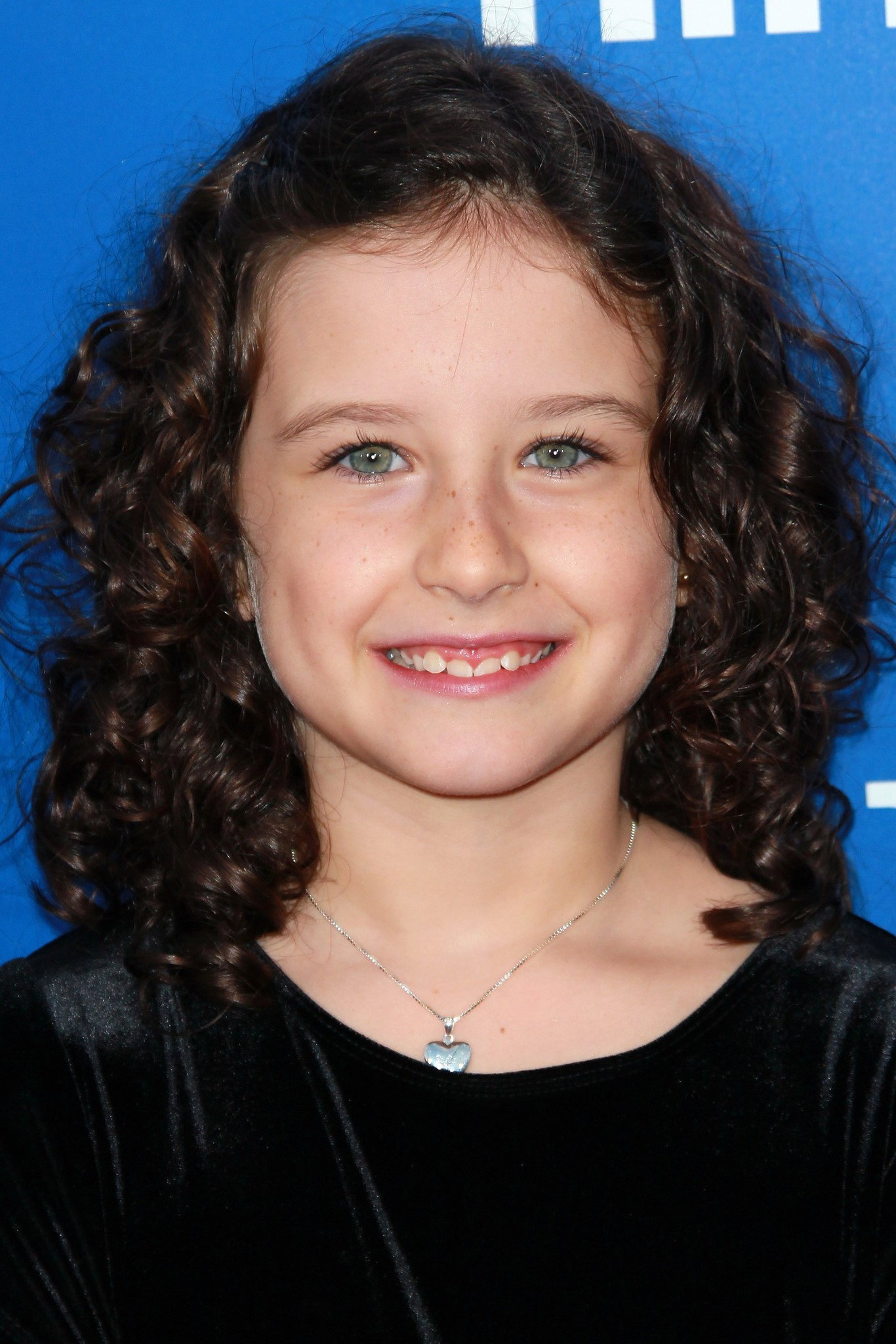 Elodie Tougne as Sofia Sadelstein in Jack and Jill