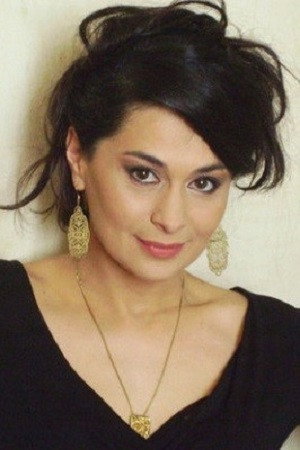 Tamar Bukhnikashvili as Irina Mgaloblishvili in Keep Smiling