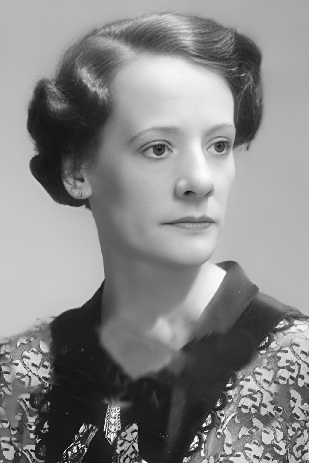 Margaret Withers as Lady Helena Lawes in That Woman Opposite
