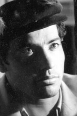 Giuseppe Priolo as Luca in The Path of Hope