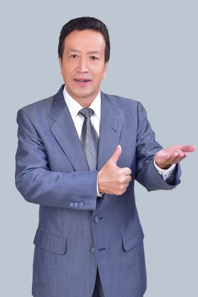 崔立明 as Sun De Hou [Zhou Yan's farmer uncle] in 法官的荣耀
