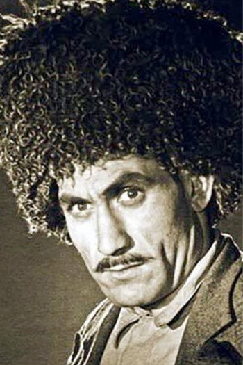 Артык Джаллыев as Azhir in The Decisive Step