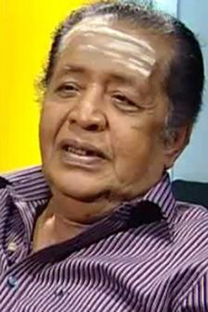 Poojappura Ravi as Kuttan Pillai in Pathamudayam