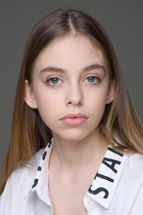 Екатерина Борисова as Eva (17 y.o.) in Мама