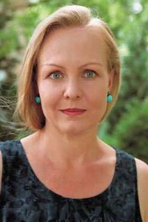 Dorota Bierkowska as Sara's Mother in Sara