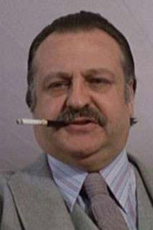 Umberto D'Orsi as Mr. Tibiletti in Pensiero d'amore