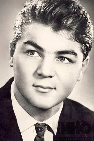 Юрій Саричев as Vasiliy Tomara in Hryhorii Skovoroda