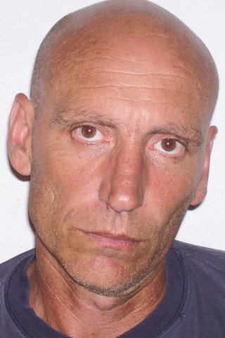 Andrés Tiengo as Visitante in Historias Breves 0: Distant encounters