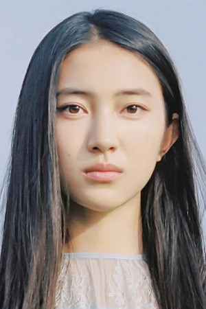 久保田紗友 as Sonomiya Chiaki in Eren the Southpaw