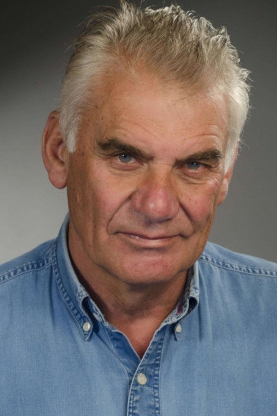 Tim Hughes as Charles Scott in The Great Air Race