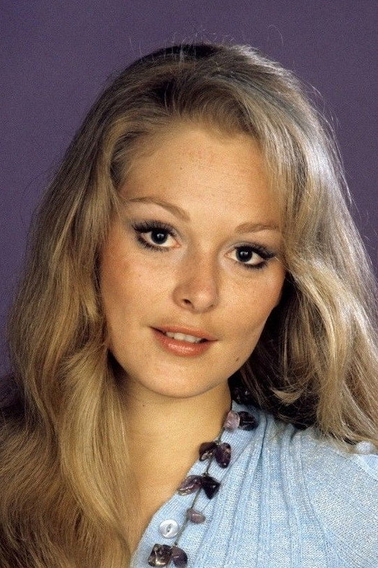 Jenny Hanley as Self in Magpie