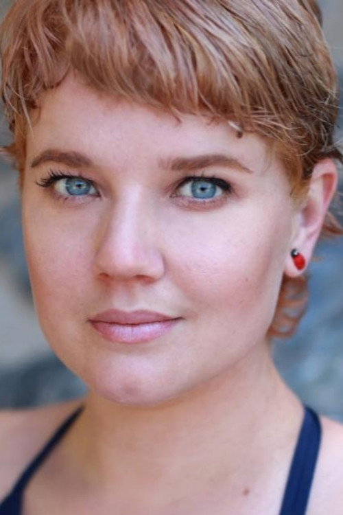 May Grehan as Shannon in Don't Click