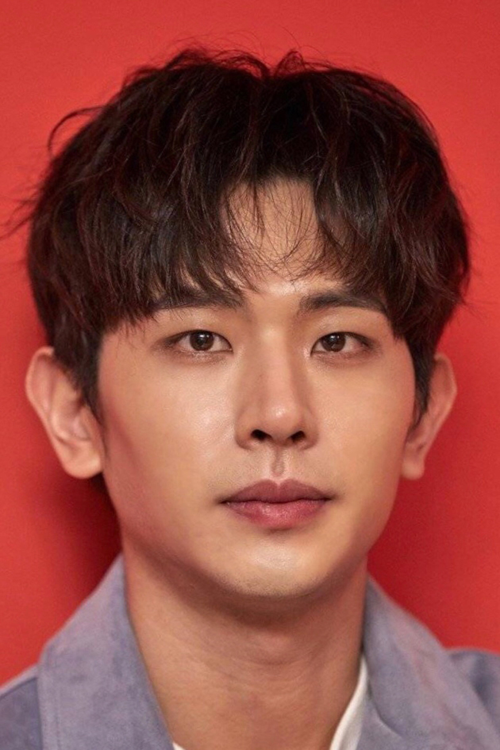 Ji Yun-ho as Oh Young-gon in Cheese in the Trap