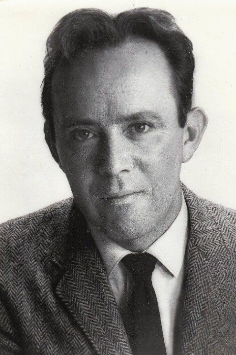 Lou Frizzell as Mitch in Chopper One