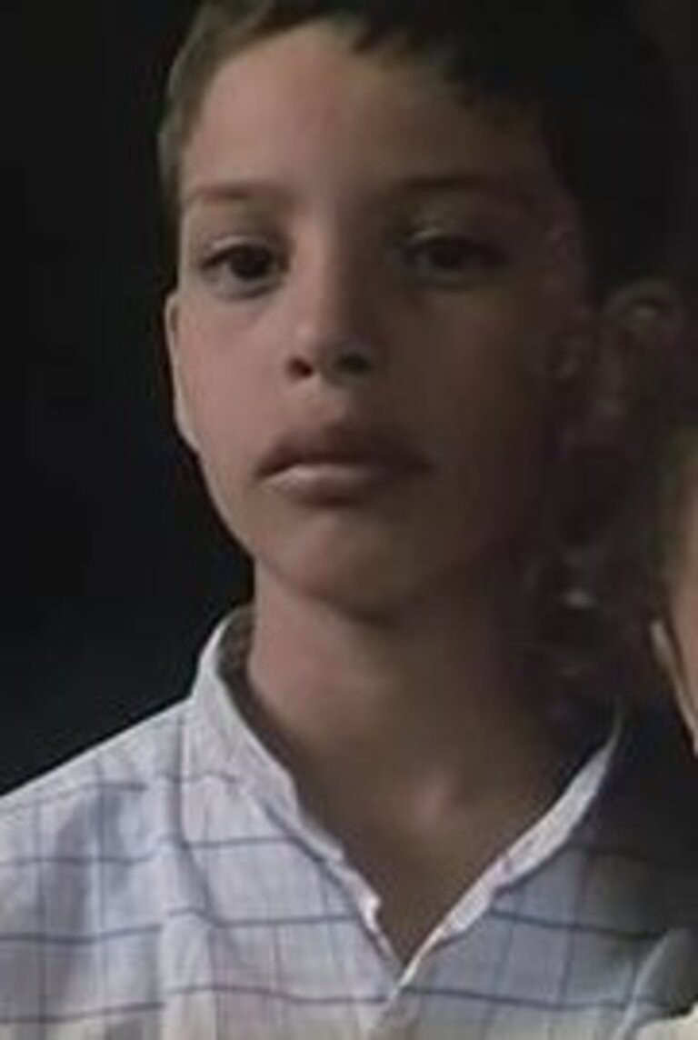 Ahmed Mohamed Ahmed as Young Yasser in Summer Thefts